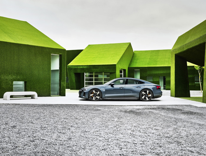Audi e-tron GT électrique et audi RS e-tron GT coupé électrique SAN Mazuin