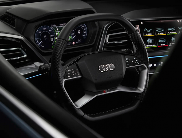 Audi Q4 e-tron SUV 100% électrique tableau de bord