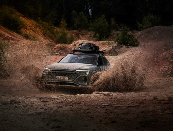 Audi Q8 e-tron édition Dakar